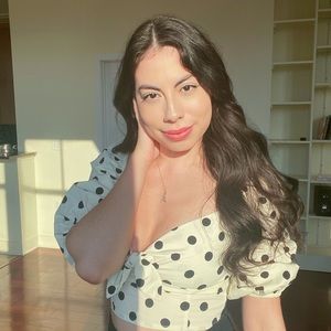 Meet your Posher, Giannina